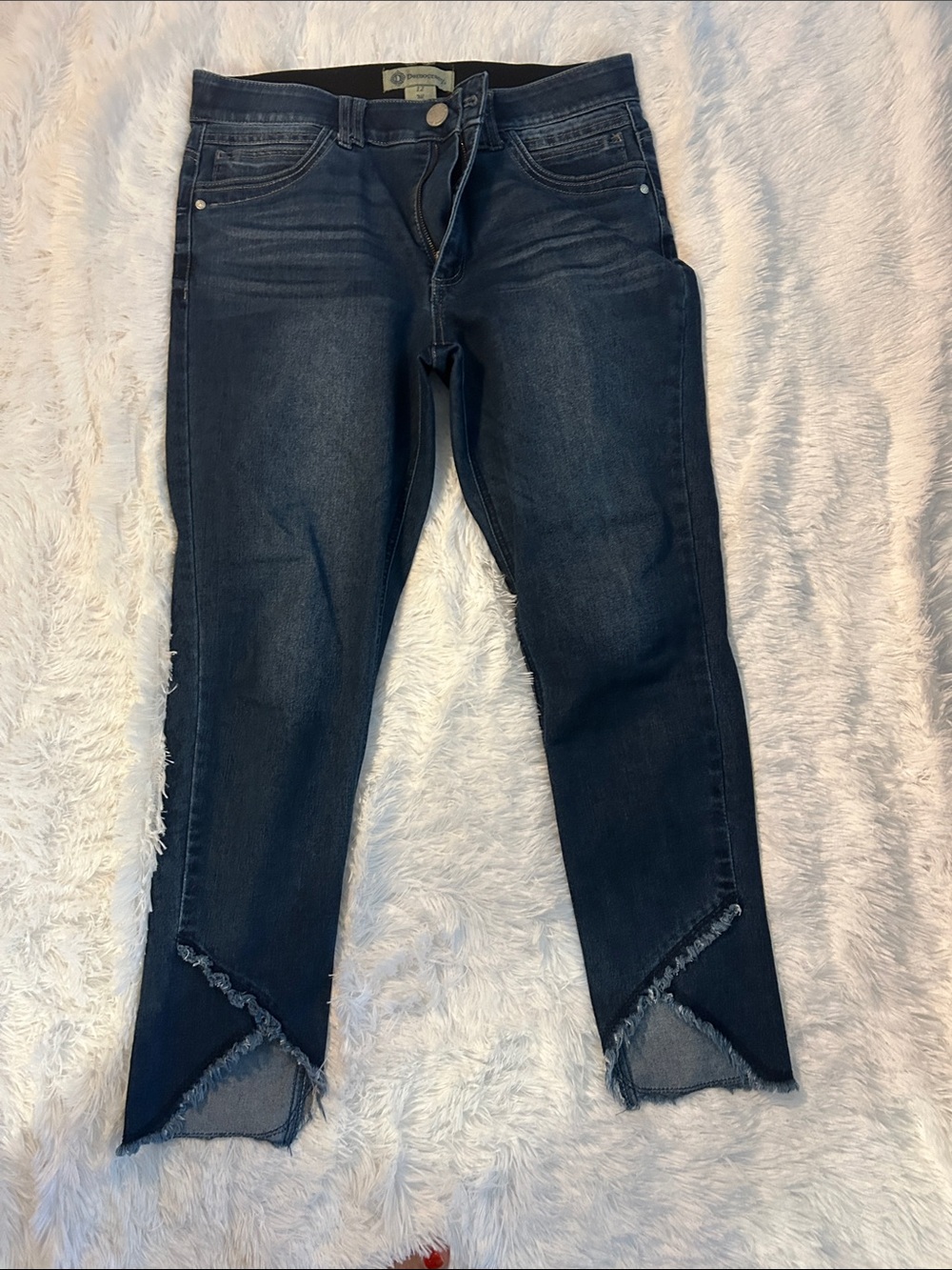 Democracy Dark Blue Ankle Jeans with Raw V-Hem